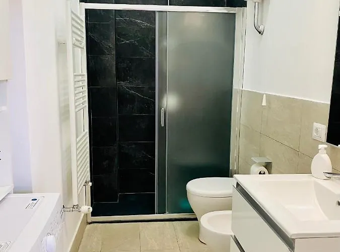 Apartment Inneapolis. Nel Cuore Della Citta Neapel